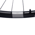 crankbrothers, Synthesis Alloy DH, Wheel, Front, 29'' / 622, i9 1/1, Holes: 28, 20mm TA, 110mm, Disc IS 6-bolt, Black